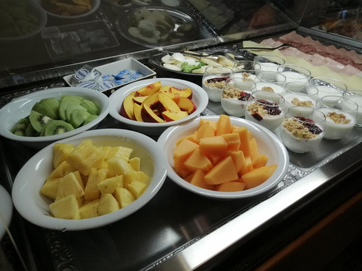 California Pastry Hotel Τσέρβια Εξωτερικό φωτογραφία