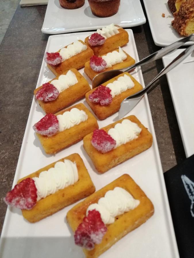 California Pastry Hotel Τσέρβια Εξωτερικό φωτογραφία