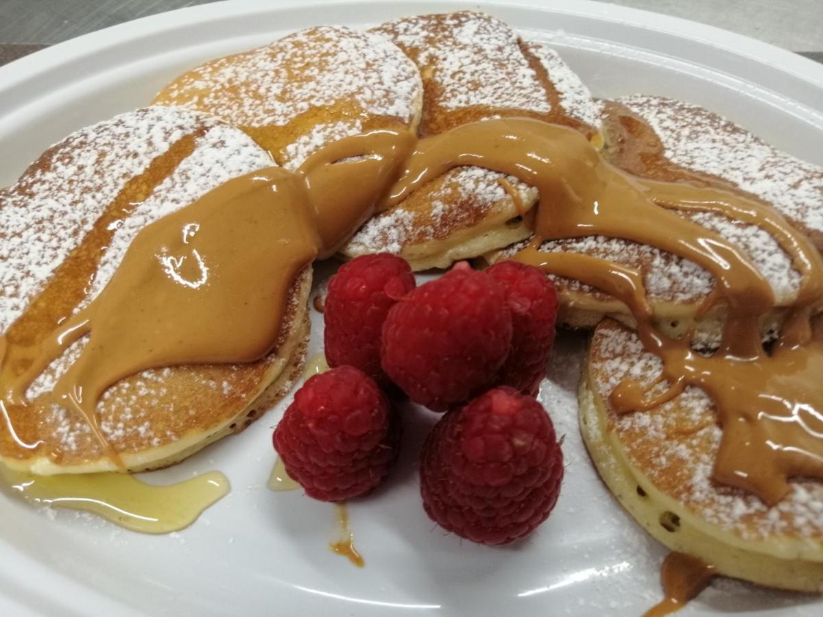 California Pastry Hotel Τσέρβια Εξωτερικό φωτογραφία