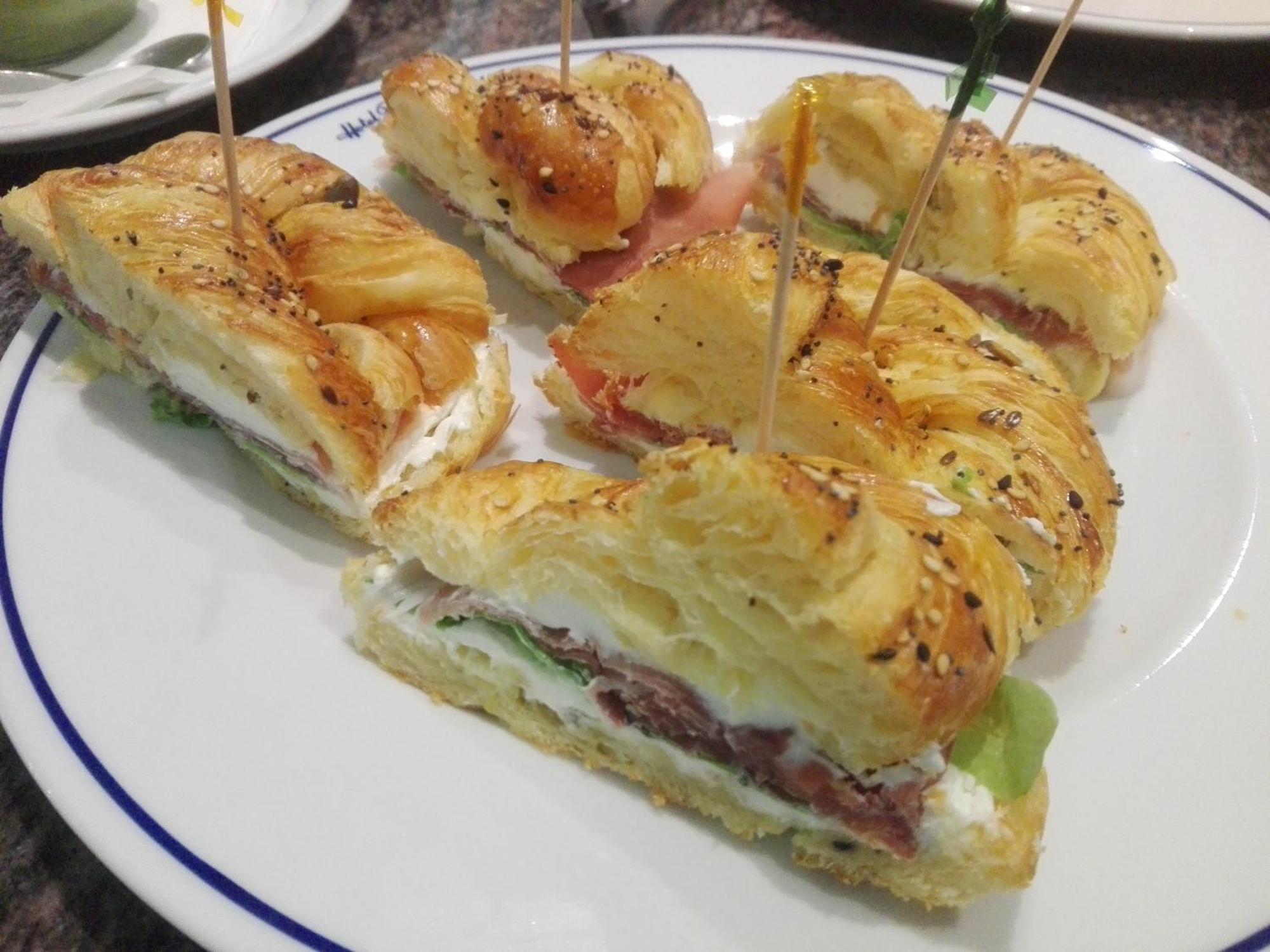 California Pastry Hotel Τσέρβια Εξωτερικό φωτογραφία