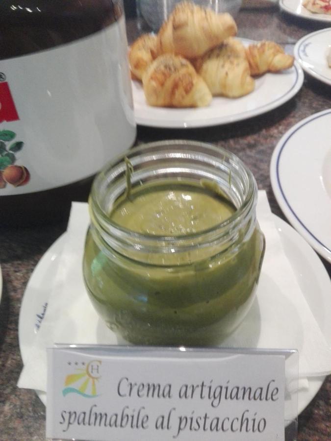 California Pastry Hotel Τσέρβια Εξωτερικό φωτογραφία